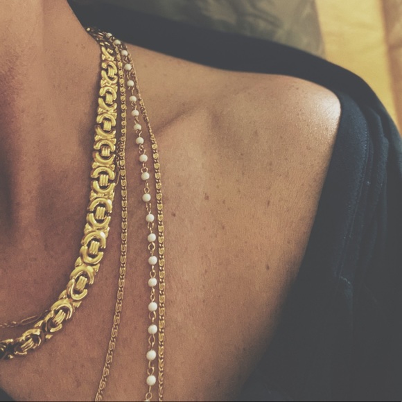 Vintage Avon  Xo Necklace HP🌵 - Picture 9 of 10